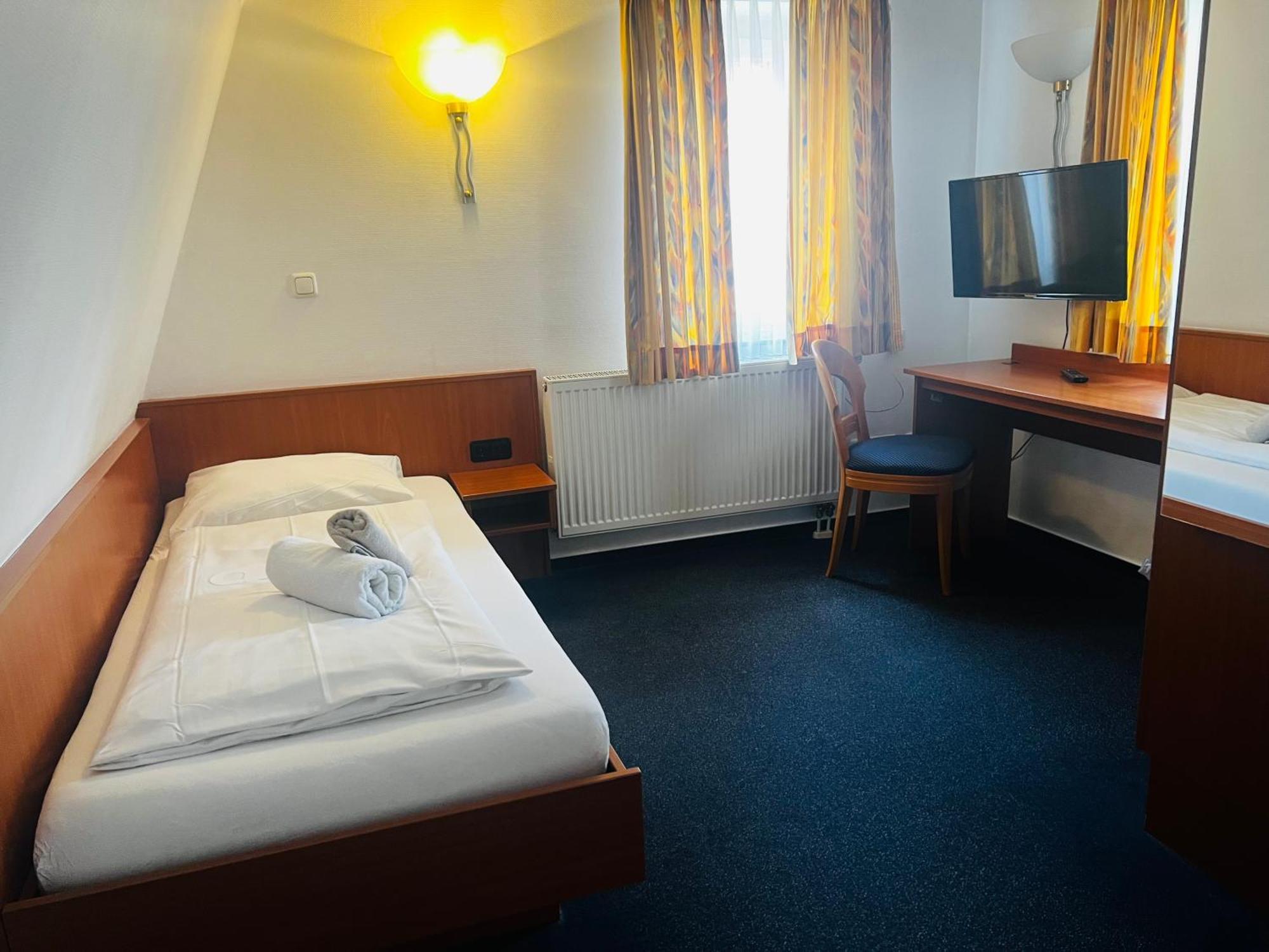 Hotel Am Malerwinkel 韦特海姆 外观 照片
