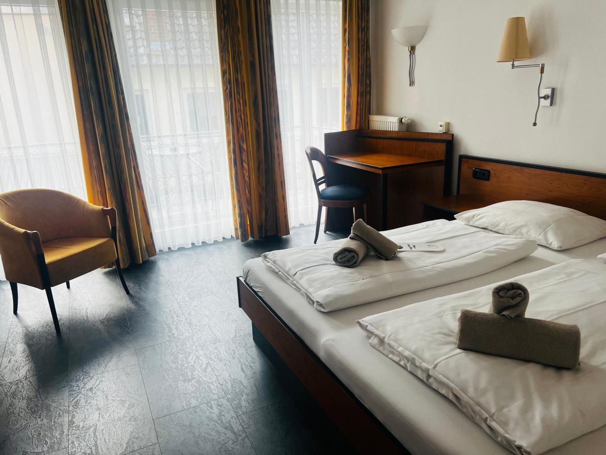 Hotel Am Malerwinkel 韦特海姆 外观 照片