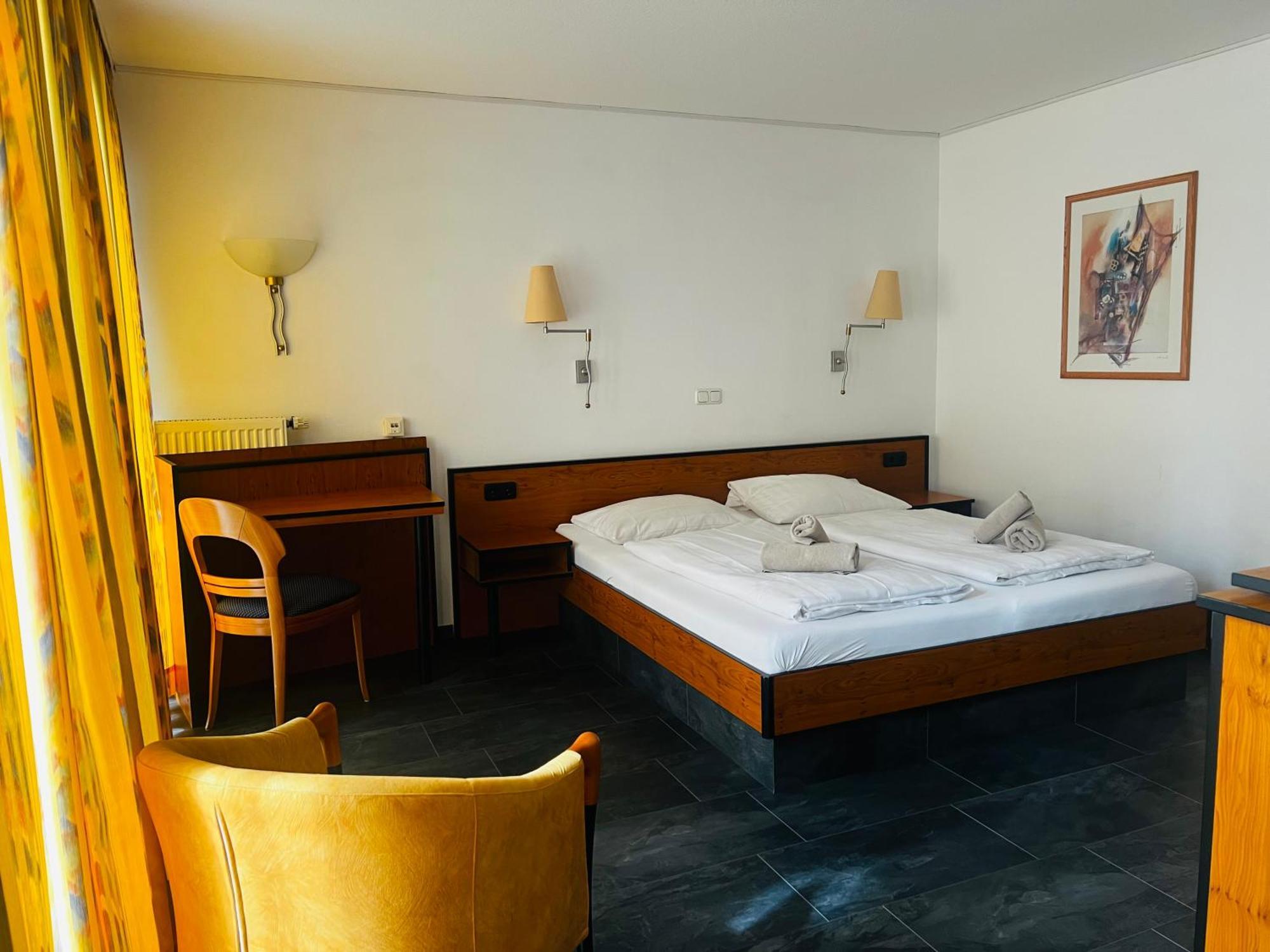 Hotel Am Malerwinkel 韦特海姆 外观 照片