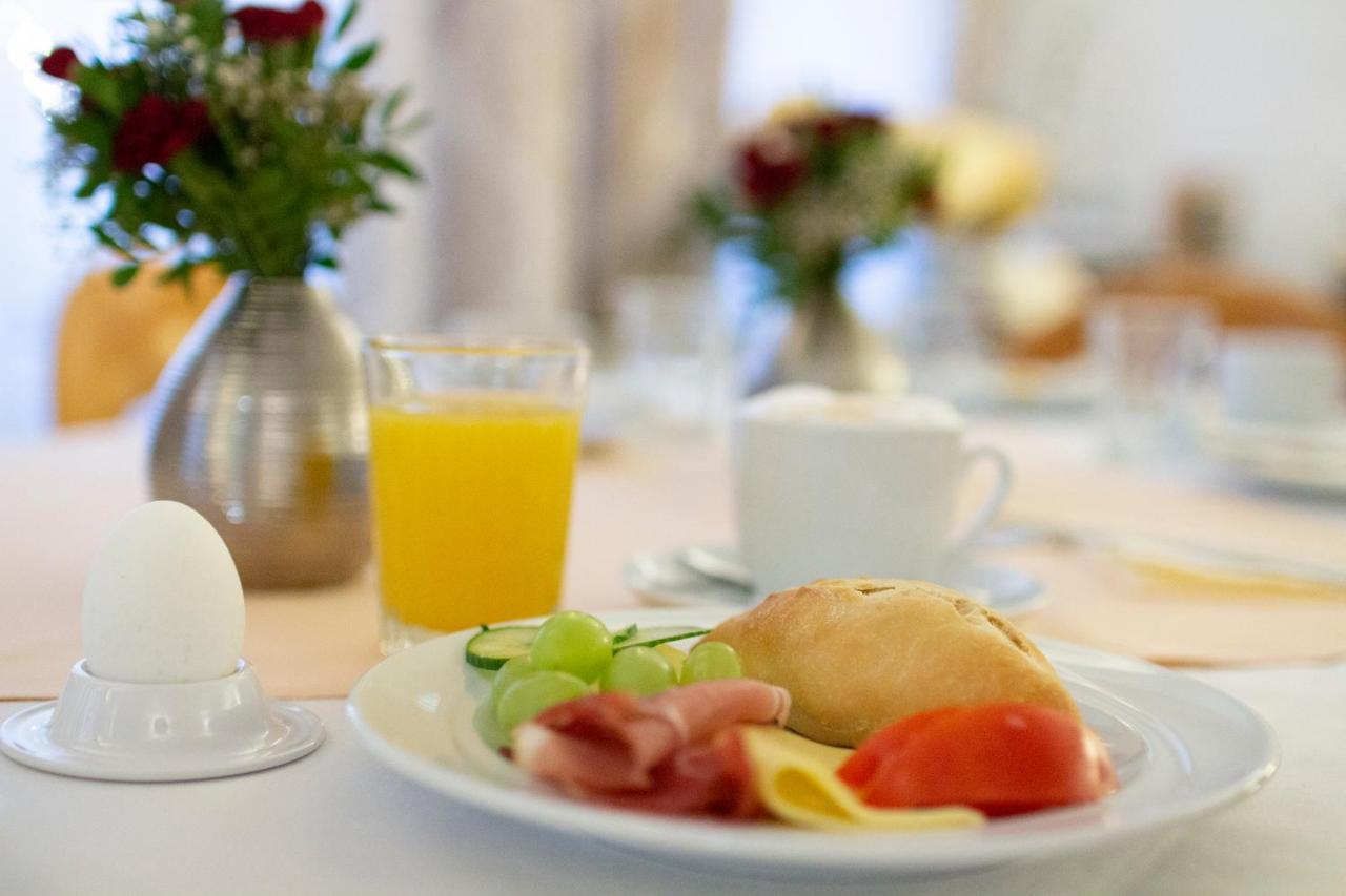 Hotel Am Malerwinkel 韦特海姆 外观 照片
